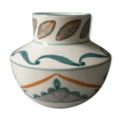Vase en céramique, décor - main