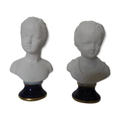 paire de bustes d'enfants - porcelaine