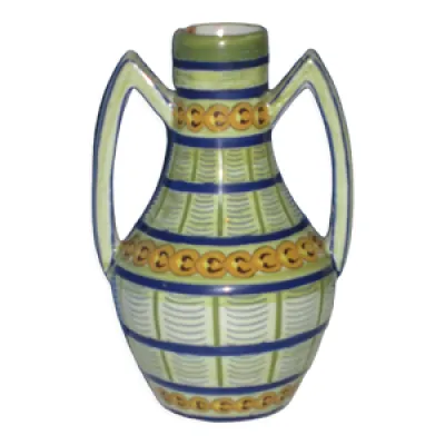 Vase en ceramique  signee - deco