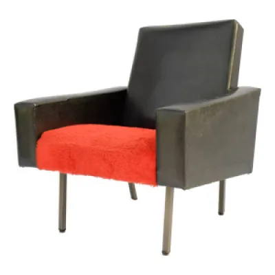fauteuil vintage skaï - moumoute rouge