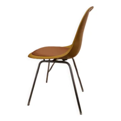 Chaise charles et ray - mobilier international