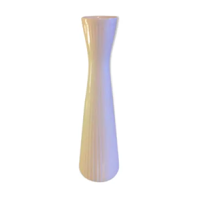 Vase diabolo en porcelaine - style scandinave blanche