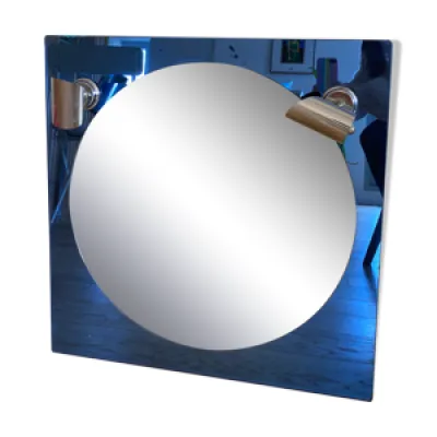 Miroir de style carré bleu lampes