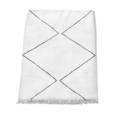 tapis berbère marocain - noir blanc