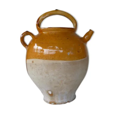 poterie ancienne, cruche