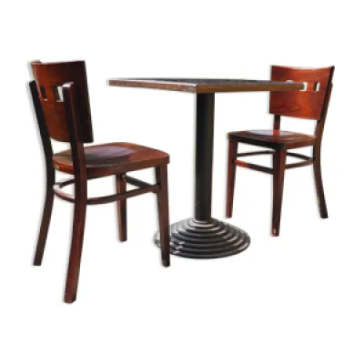 Table bistrot et ses - deux chaises