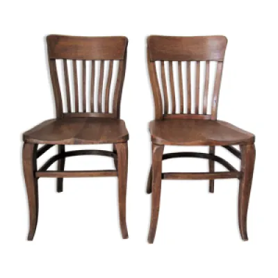 Deux chaises chêne massif