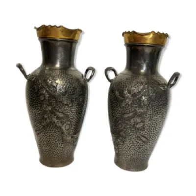 Paire de vases étain - nouveau vers 1900