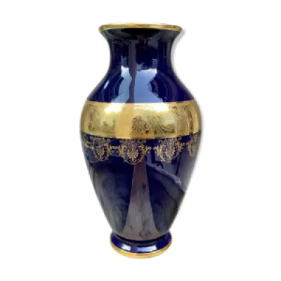 Vase ovoïde en porcelaine - bleu