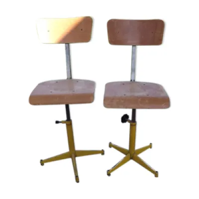 paire de chaises industrielles - bois