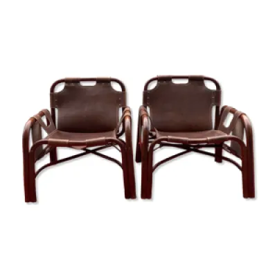 Paire de fauteuils, Tito - 1960