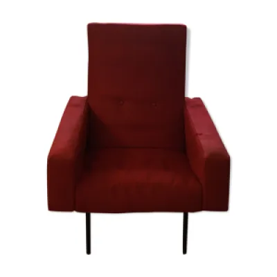 fauteuil scandinave rouge