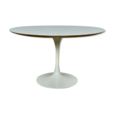 table d'appoint Eero - 1960s