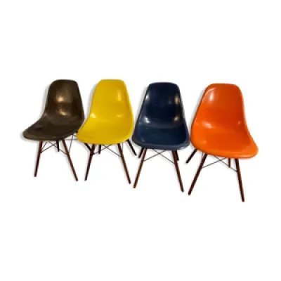 Chaises de Charles & - ray eames