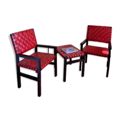 fauteuils en cuir noir - rouge