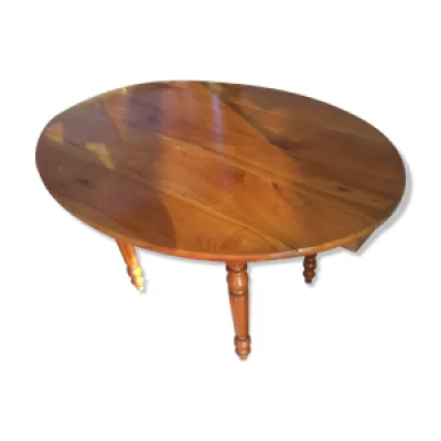 Table ovale en merisier - louis philippe