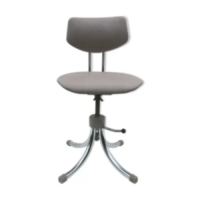 Adjustable swivel office - chair