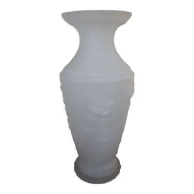 Vase verre moulé style - art