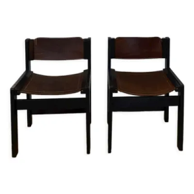 2 chaises en bois et - cuir