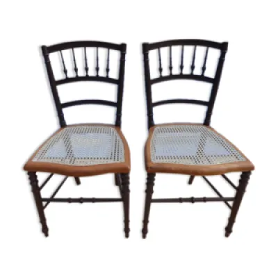 deux chaises cannées - bois