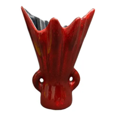 Vase en céramique rouge - 1960 forme
