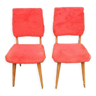 2 anciennes chaises ‘moumoute’ - rouges