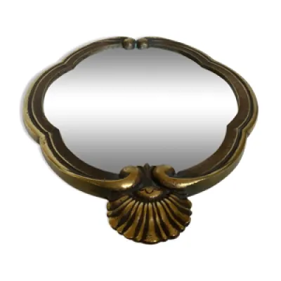 Ancien miroir en laiton - coquille