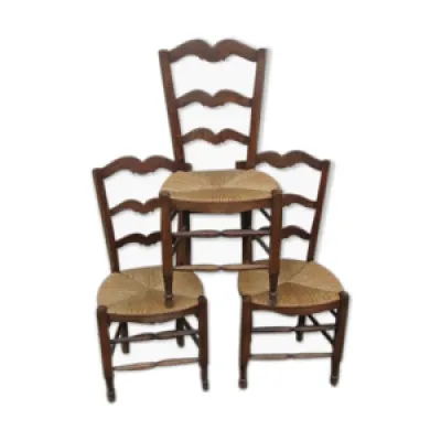 Lot de 3 chaises rustiques