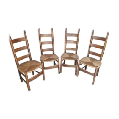 Set de 4 chaises modernistes - bois epoque