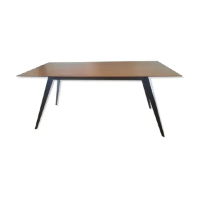 Table en bois massif - acier