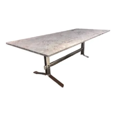 Table basse en marbre - chrome