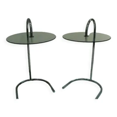 Deux tables de chevet - metal