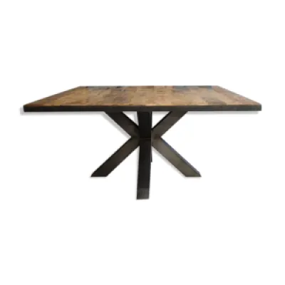 Table carrée manguier - central metal