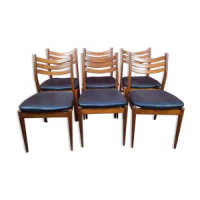 Serie de 6 chaises scandinaves