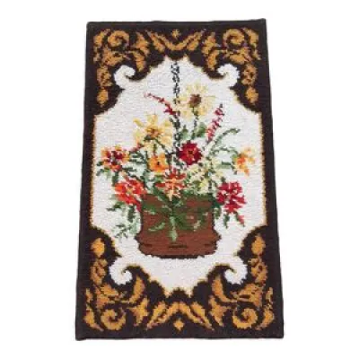 Tapis vintage laine bouclée - motif floral