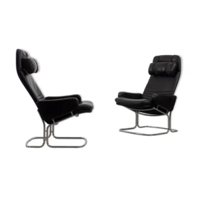 Paire de fauteuils en - cuir noir 1970