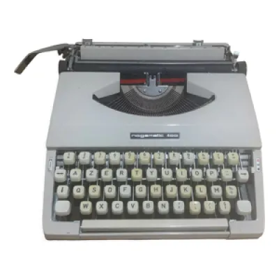 Vintage: machine à écrire - 400