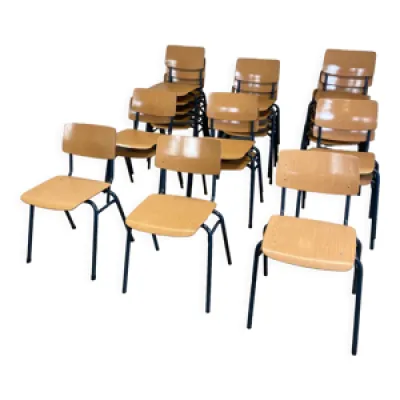 Lot de 22 chaises d'école - acier bois