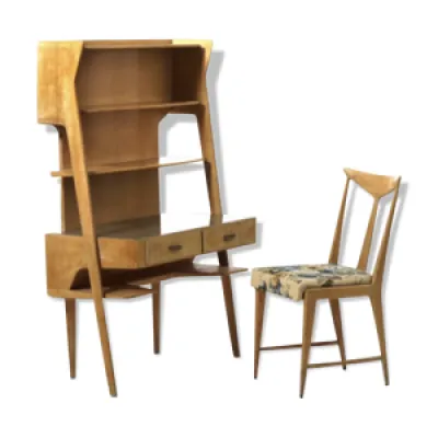 Étagère en bois et - chaise design