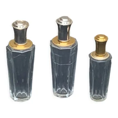 Trois flacons de parfum - ancien marcel