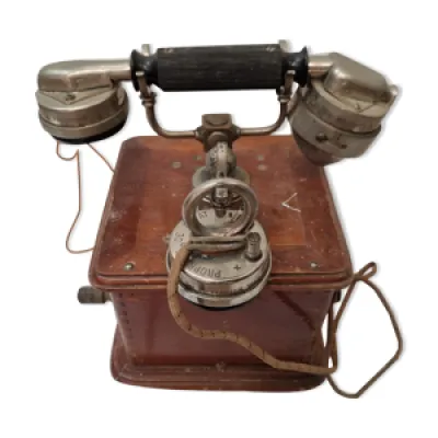 Téléphone bois, à - 1910
