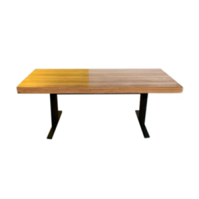 Table scandinave 138