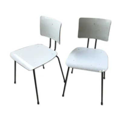 Paire de chaises willy