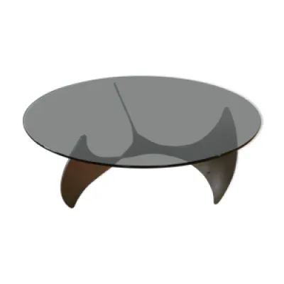 Table hélice par Knut - ronald