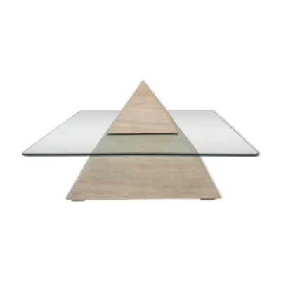 Table basse pyramidale - travertin