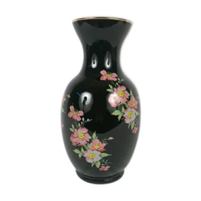 Vase opalin noir à décor - fleurs