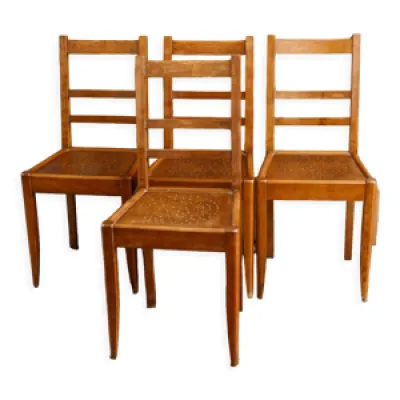 Lot de 4 chaises période - reconstruction bois
