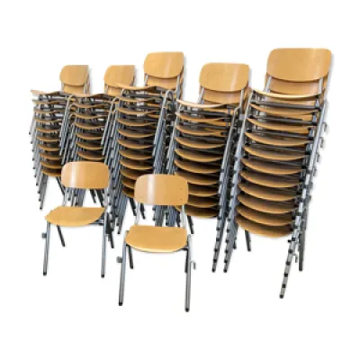 Lot de 54 chaises d’école