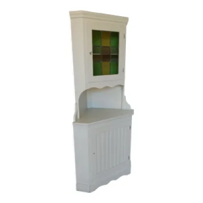 Armoire d’angle blanche