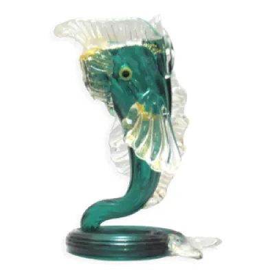 Vase sculpture poisson